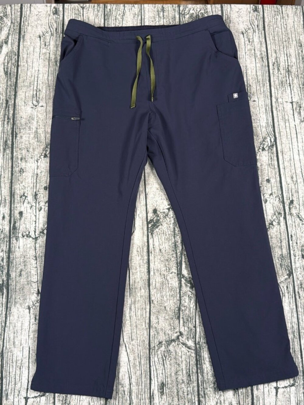FIGS TW2000R Technical Scrub Pants Women's XL Navy Blue Cargo